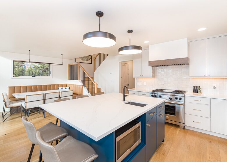 Peaceful Lake-Facing Living in Grand Lake - Grand Lake, Colorado