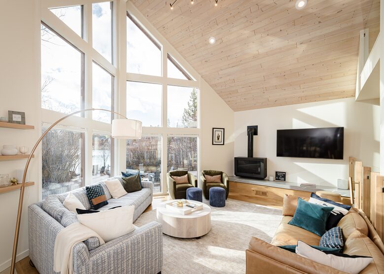 Peaceful Lake-Facing Living in Grand Lake - Grand Lake, Colorado