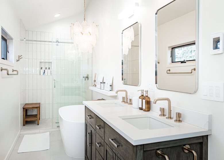 Peaceful Lake-Facing Living in Grand Lake - Grand Lake, Colorado