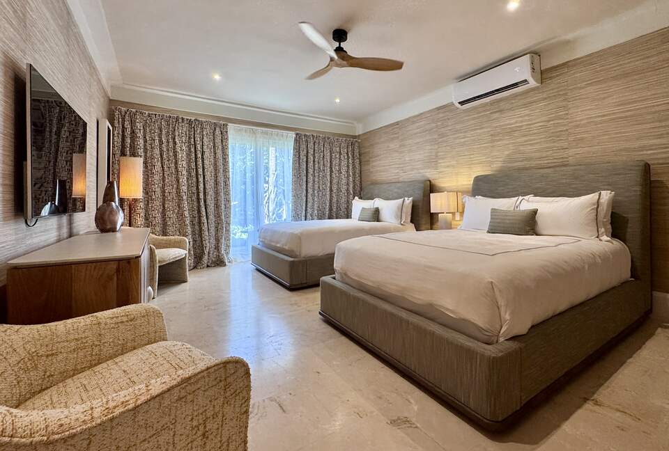 Double Queen Guest Room with Patio