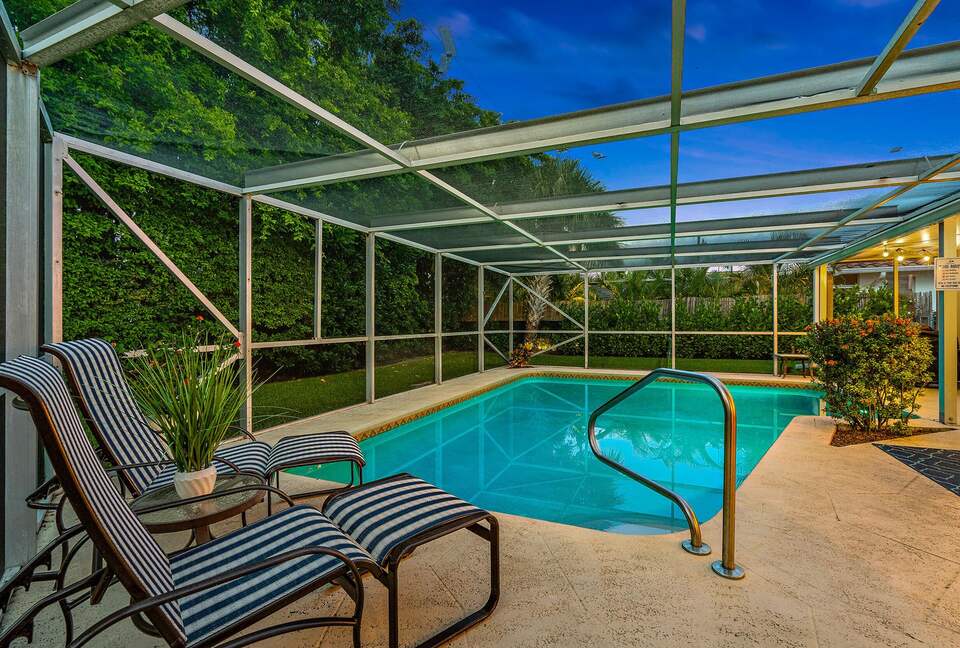 Heated Pool Oasis Near Ocean Reef Beach - Riviera Beach, Florida