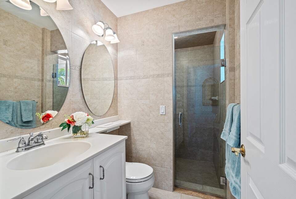 Heated Pool Oasis Near Ocean Reef Beach - Riviera Beach, Florida