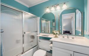 Heated Pool Oasis Near Ocean Reef Beach - Riviera Beach, Florida