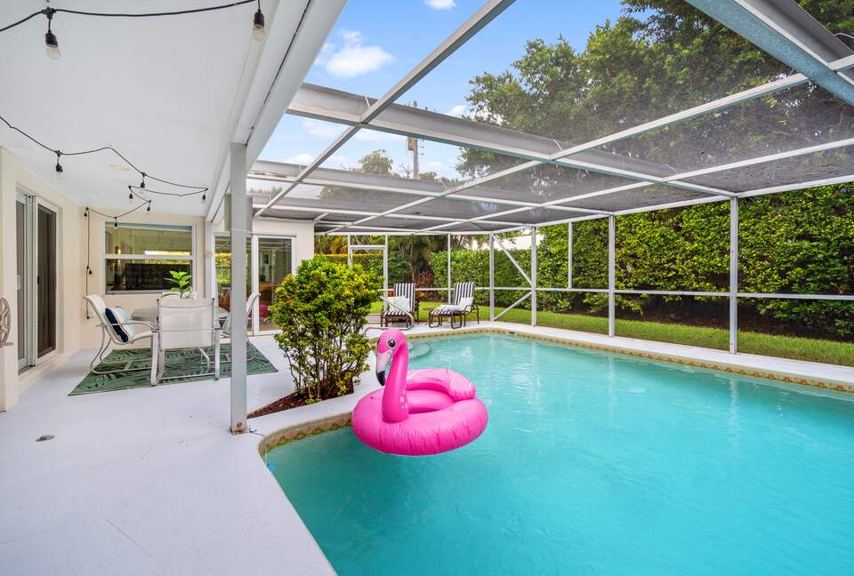 Heated Pool Oasis Near Ocean Reef Beach - Riviera Beach, Florida