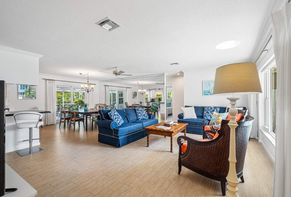 Heated Pool Oasis Near Ocean Reef Beach - Riviera Beach, Florida