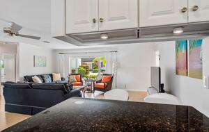 Heated Pool Oasis Near Ocean Reef Beach - Riviera Beach, Florida