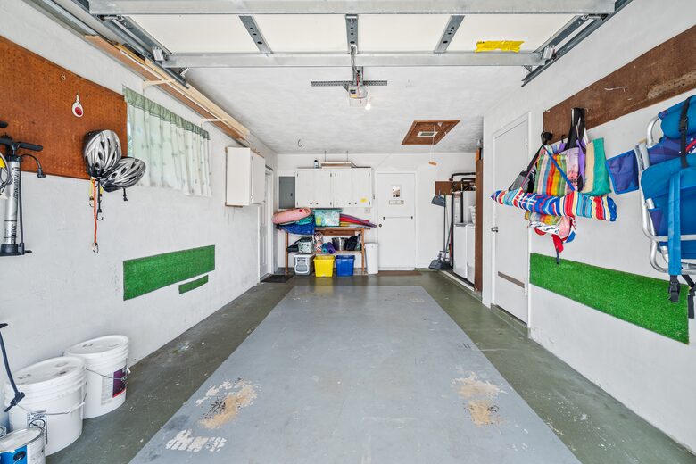 Heated Pool Oasis Near Ocean Reef Beach - Riviera Beach, Florida