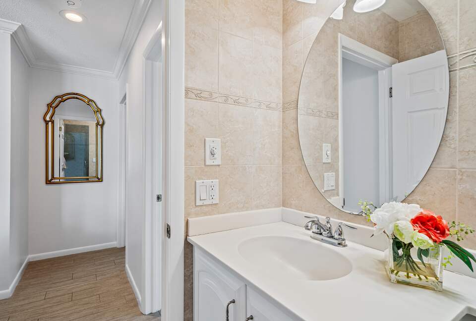 Heated Pool Oasis Near Ocean Reef Beach - Riviera Beach, Florida