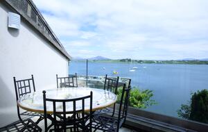 The Harbour House - Roundstone, Ireland