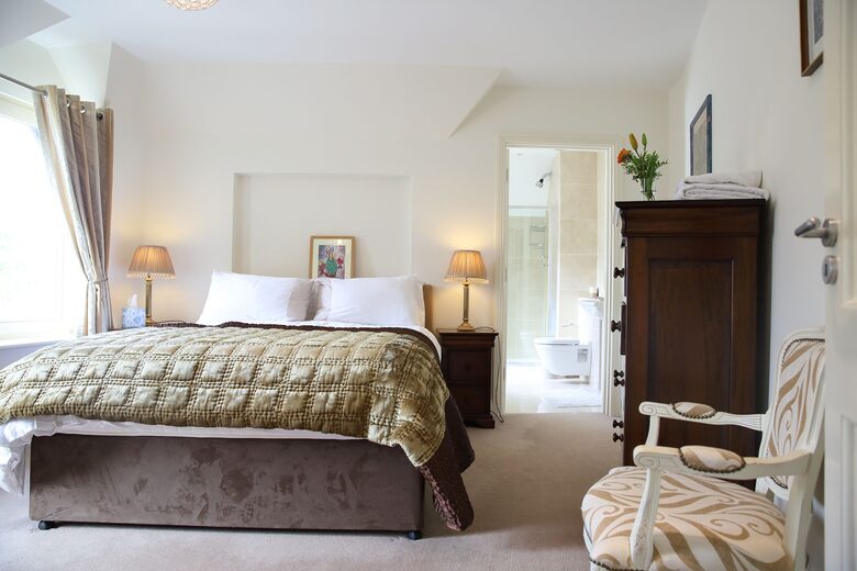 The Harbour House - Roundstone, Ireland