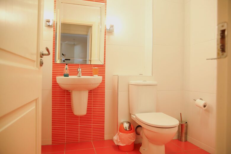 The Harbour House - Roundstone, Ireland