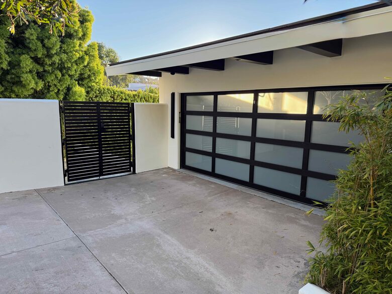 Palos Verdes Luxury Retreat with Sunset Terraces - Palos Verdes Estates, California