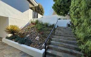 Palos Verdes Luxury Retreat with Sunset Terraces - Palos Verdes Estates, California