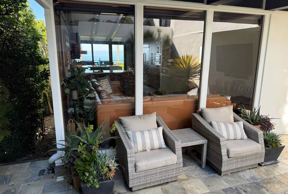 Palos Verdes Luxury Retreat with Sunset Terraces - Palos Verdes Estates, California