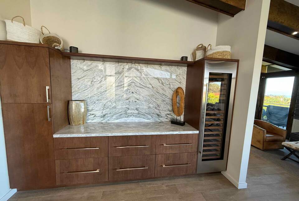 Palos Verdes Luxury Retreat with Sunset Terraces - Palos Verdes Estates, California