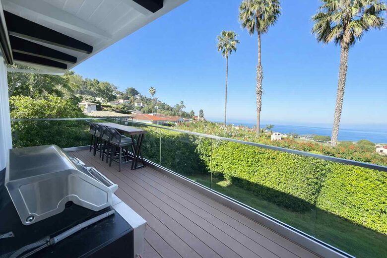 Palos Verdes Luxury Retreat with Sunset Terraces - Palos Verdes Estates, California