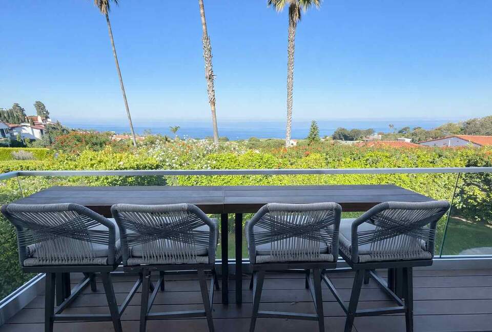 Palos Verdes Luxury Retreat with Sunset Terraces - Palos Verdes Estates, California