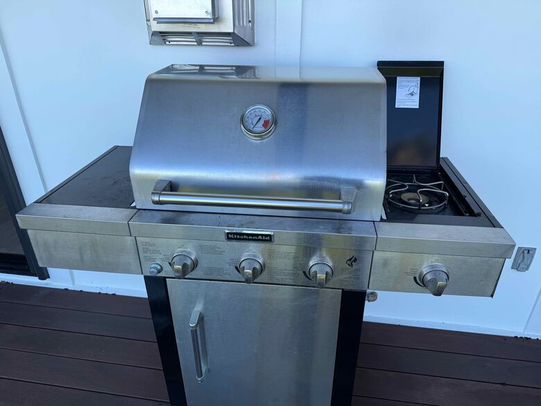 Palos Verdes Luxury Retreat with Sunset Terraces - Palos Verdes Estates, California