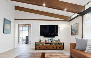 Palos Verdes Luxury Retreat with Sunset Terraces - Palos Verdes Estates, California