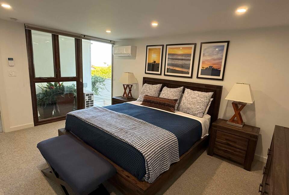 Palos Verdes Luxury Retreat with Sunset Terraces - Palos Verdes Estates, California