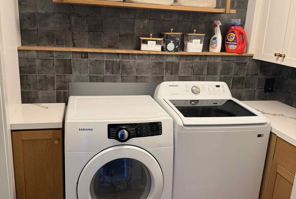 Palos Verdes Luxury Retreat with Sunset Terraces - Palos Verdes Estates, California