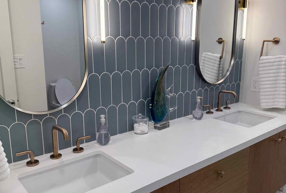 Palos Verdes Luxury Retreat with Sunset Terraces - Palos Verdes Estates, California