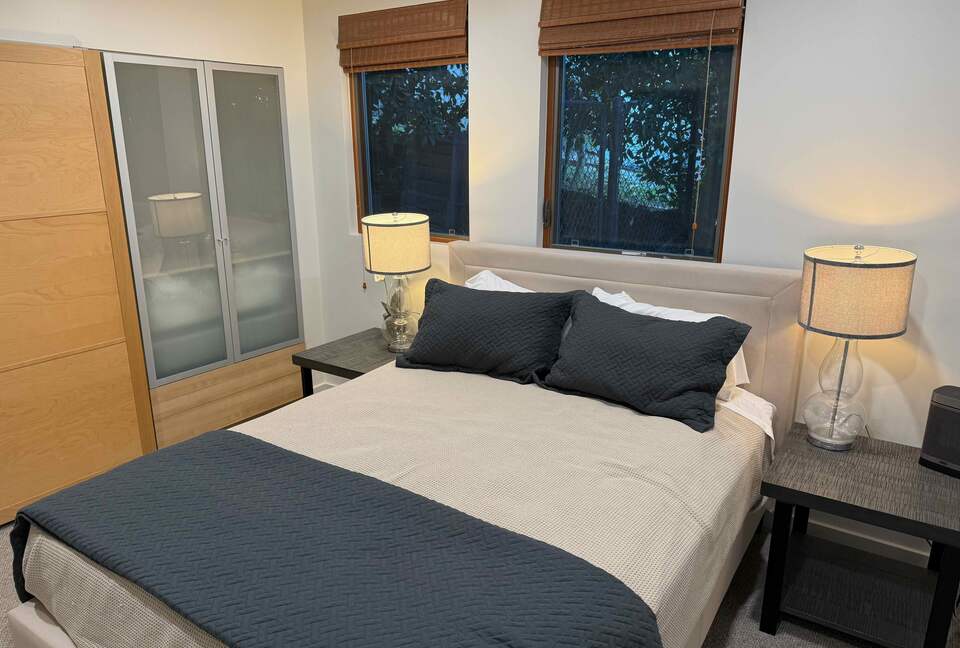 Palos Verdes Luxury Retreat with Sunset Terraces - Palos Verdes Estates, California