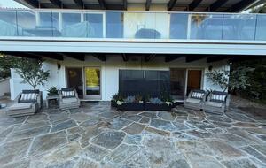 Palos Verdes Luxury Retreat with Sunset Terraces - Palos Verdes Estates, California