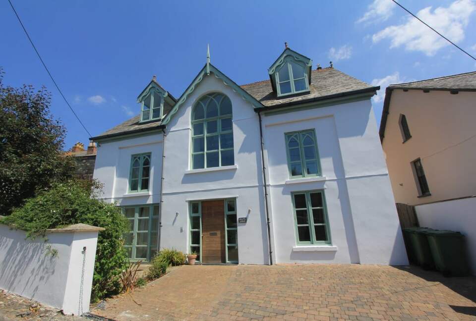 A Sophisticated Chapel in Padstow's Old Town - Padstow, United Kingdom