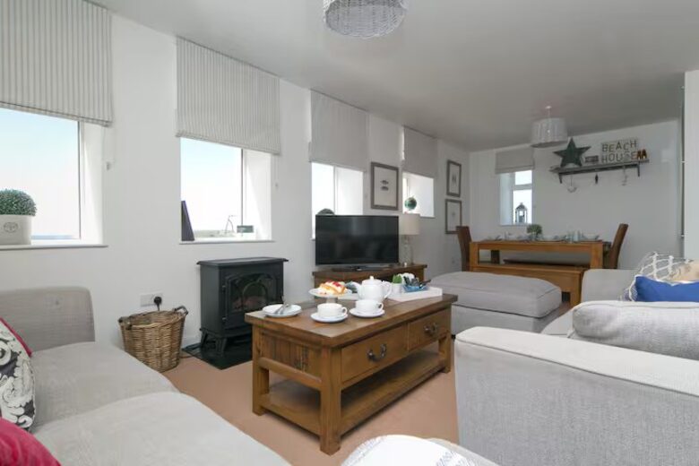 Refined Seaside Living in Trearddur Bay - Isle of Anglesey, United Kingdom