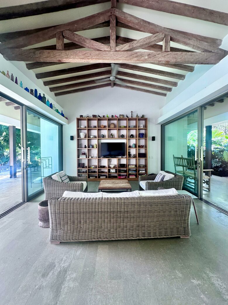 Luxury Villa Pool and garden - Bolombolo, Colombia