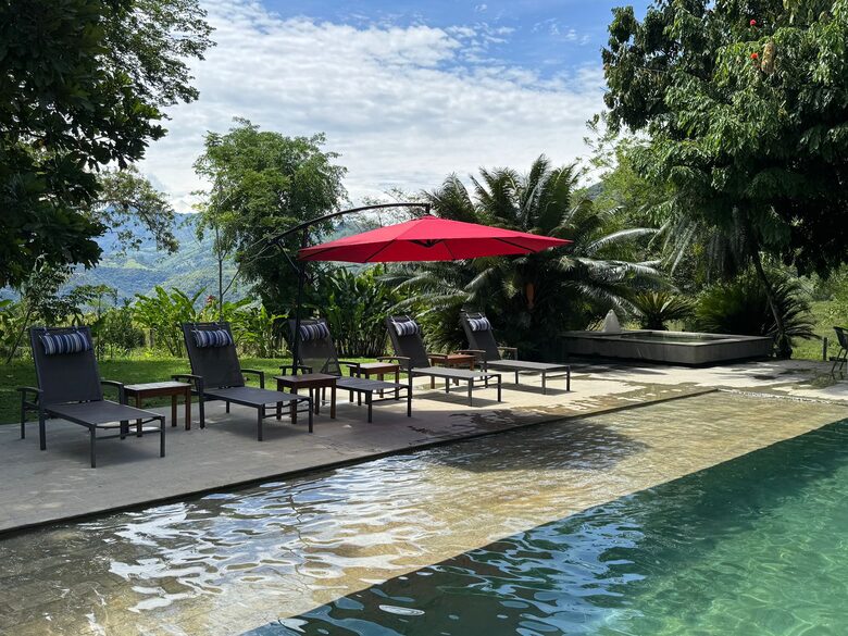 Luxury Villa Pool and garden - Bolombolo, Colombia