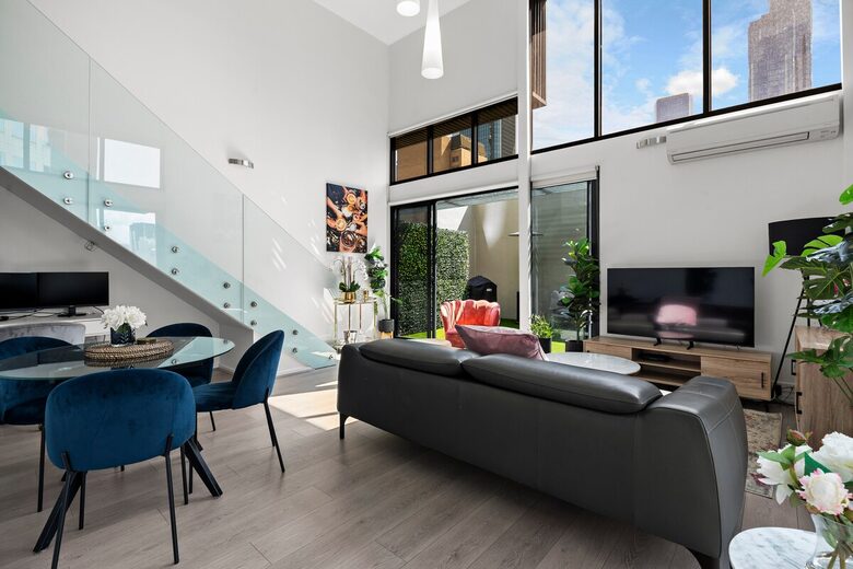 Clocktower Penthouse with Private Terrace Over Bourke Street - Melbourne, Australia