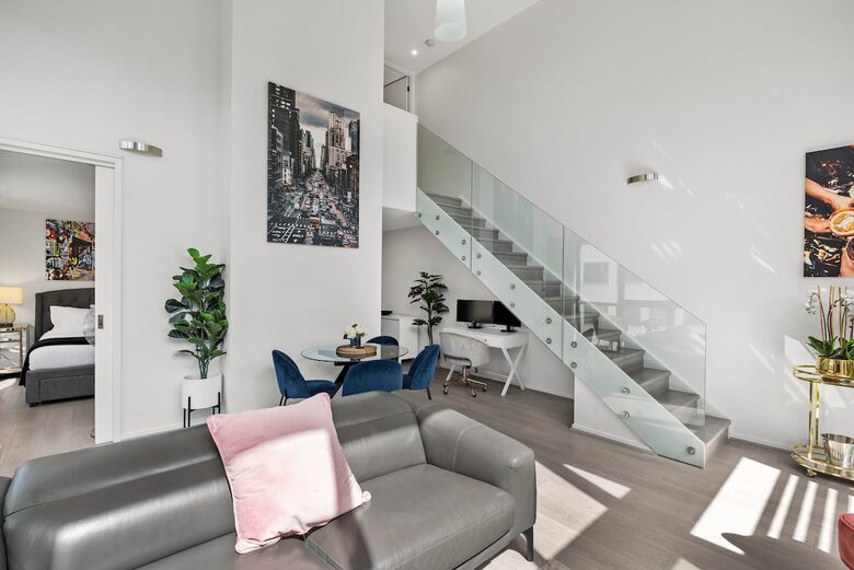 Clocktower Penthouse with Private Terrace Over Bourke Street - Melbourne, Australia