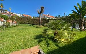 Renovated Peninsula Home Near Pristine Beaches - O Grove, Pontevedra, Spain