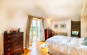 An Elegant 18th-Century Farmhouse in the Gers Countryside - Saint-Justin, France