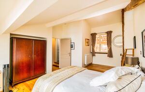 An Elegant 18th-Century Farmhouse in the Gers Countryside - Saint-Justin, France