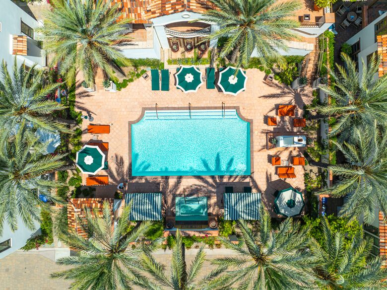 Downtown Chic - Palm Springs, California