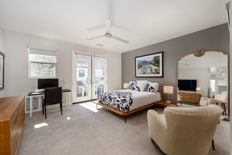 Downtown Chic - Palm Springs, California