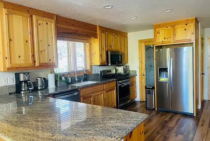 Rustic-Modern Sierra Escape on Half Acre - Arnold, California