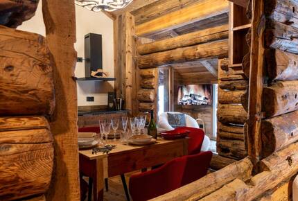 Exquisite Mountain Chalet with Breathtaking Valley Vistas - Antagnod, Champoluc, Italy