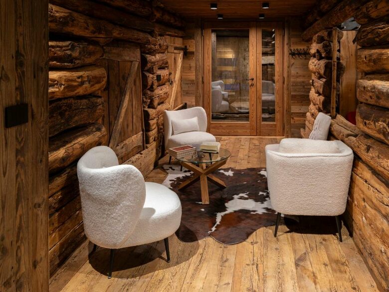 Exquisite Mountain Chalet with Breathtaking Valley Vistas - Antagnod, Champoluc, Italy