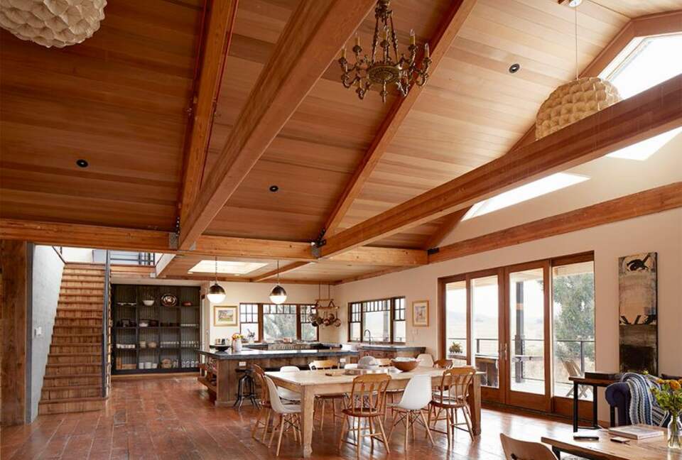 Sonoma County Farm Estate with Artisan Creamery - Petaluma, California