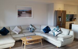 Bush & Ocean View Villa in Dunsborough - Dunsborough, Australia