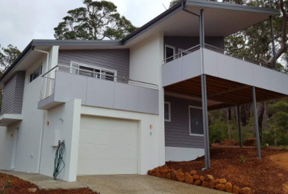 Bush & Ocean View Villa in Dunsborough - Dunsborough, Australia