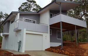 Bush & Ocean View Villa in Dunsborough - Dunsborough, Australia