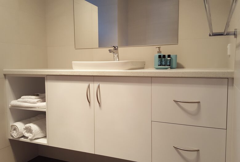 Bush & Ocean View Villa in Dunsborough - Dunsborough, Australia