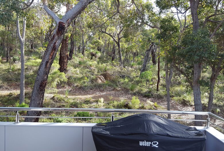 Bush & Ocean View Villa in Dunsborough - Dunsborough, Australia