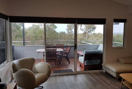 Bush & Ocean View Villa in Dunsborough - Dunsborough, Australia