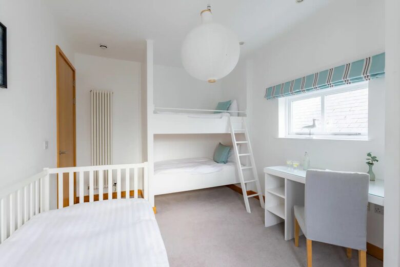 A Sophisticated Chapel in Padstow's Old Town - Padstow, United Kingdom